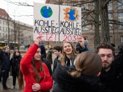 Jugendliche bei #FridaysForFuture
